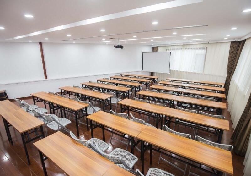 בית מלון כפרי Greentree Inn Hebei Tangshan Yuhuadao Business