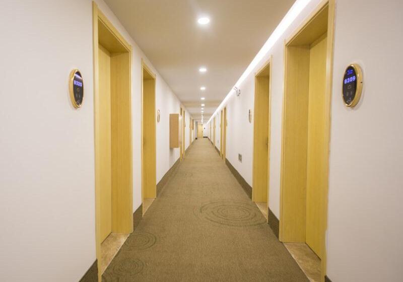 בית מלון כפרי Greentree Inn Hebei Tangshan Yuhuadao Business