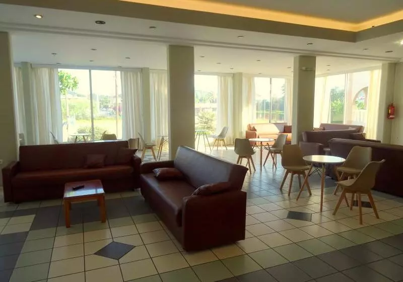 Bayside Hotel Katsaras