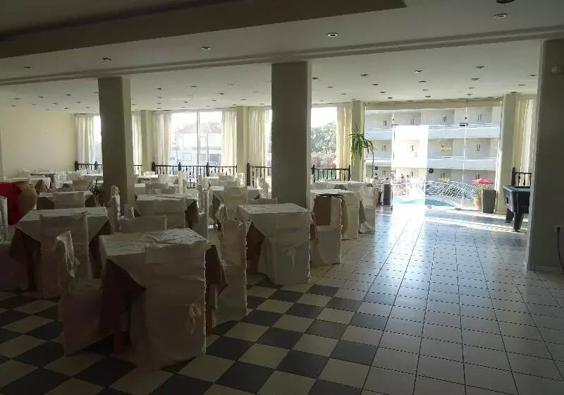 Bayside Hotel Katsaras