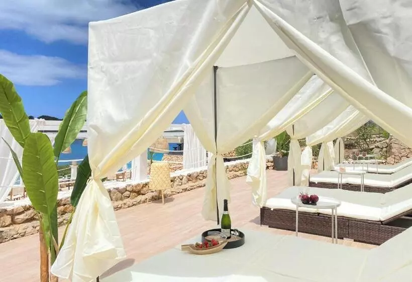 Beach Club Menorca