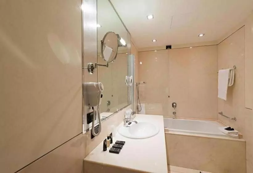 Grand Hotel De La Ville