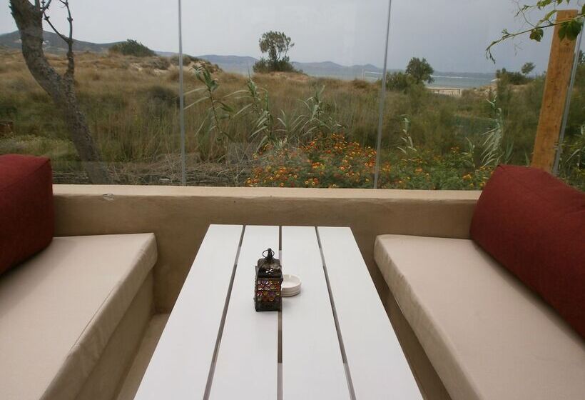 هتل Alkyoni Beach