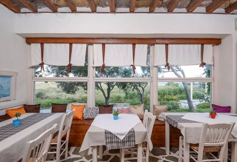 호텔 Alkyoni Beach