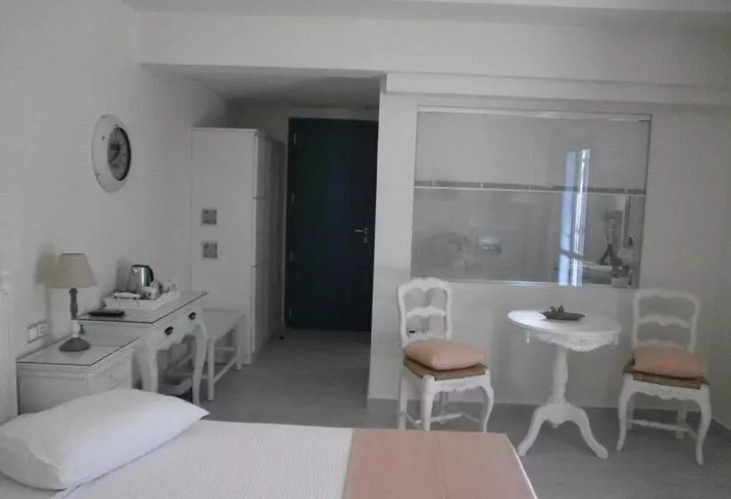 호텔 Alkyoni Beach