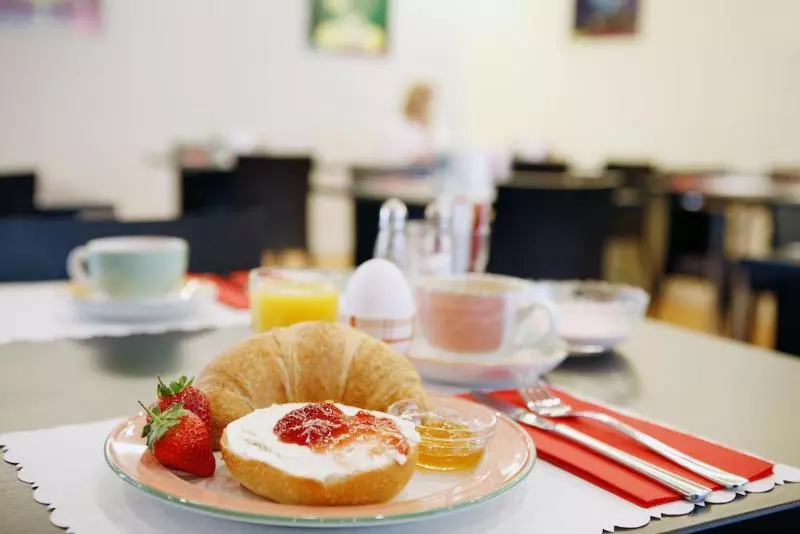 ホテル Ambassador Self Check In