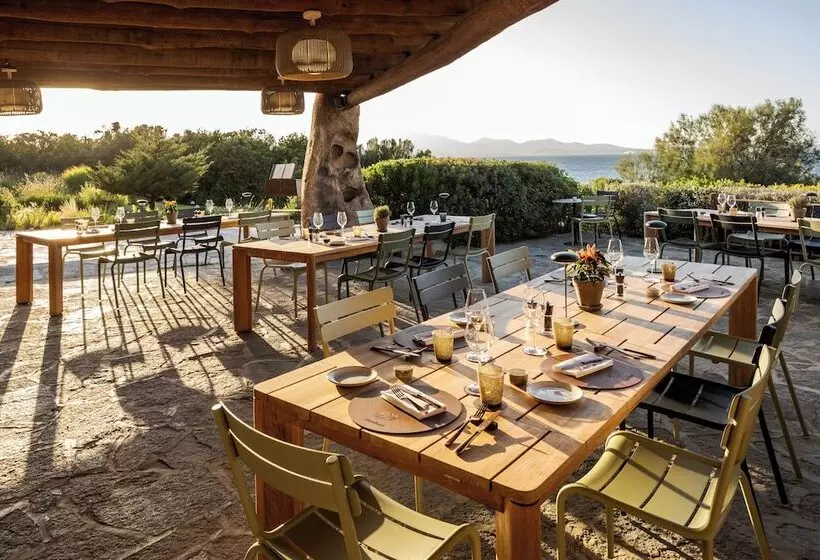 Отель Cala Cuncheddi   Vretreats