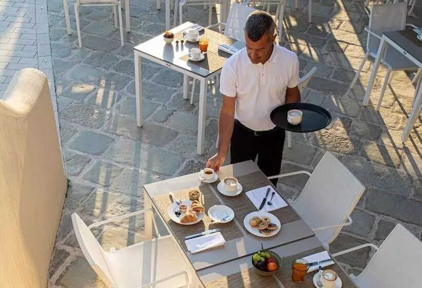 Отель Cala Cuncheddi   Vretreats