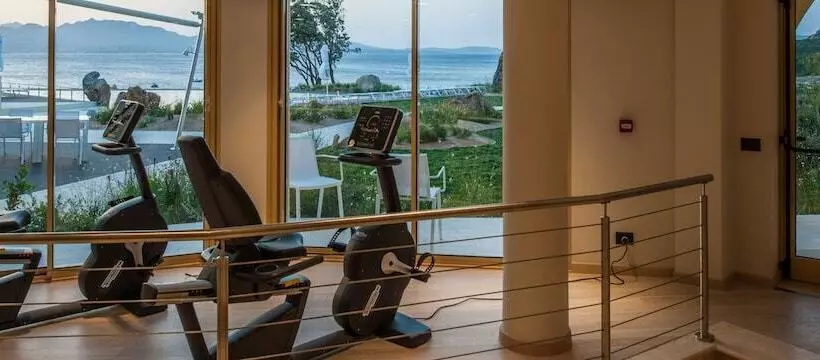 Отель Cala Cuncheddi   Vretreats