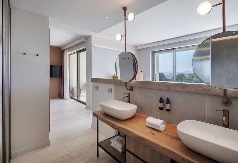 Отель Cala Cuncheddi   Vretreats