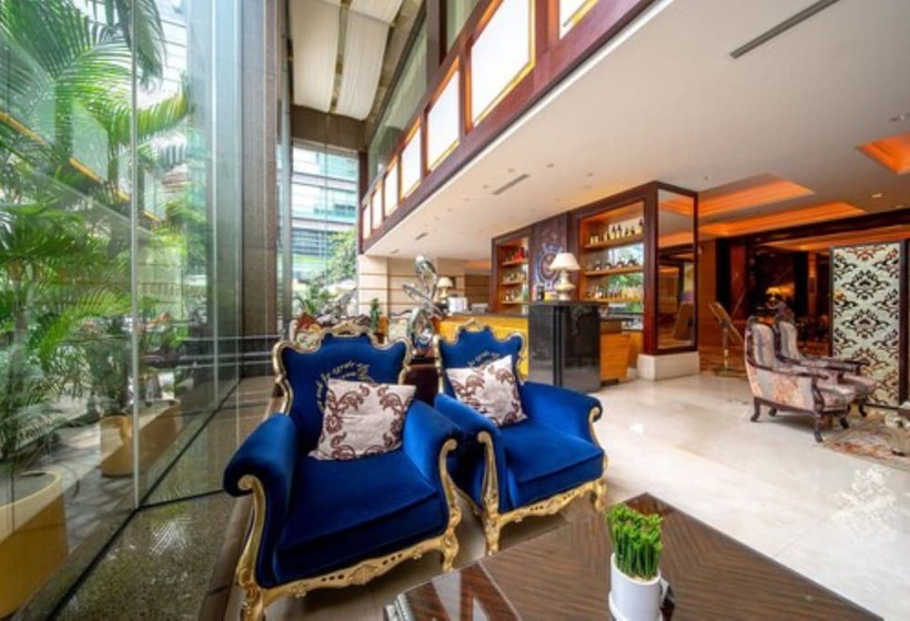 فندق Grand International