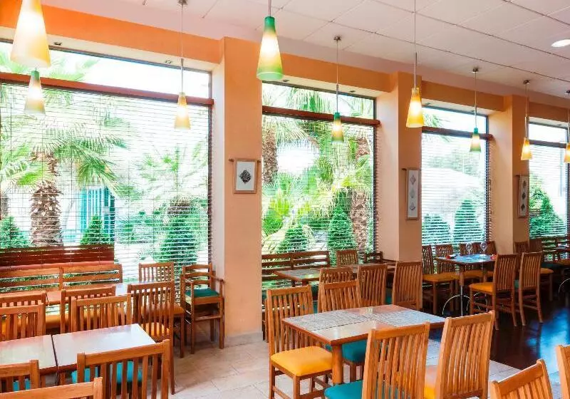 酒店 Ibis Valencia Bonaire Aeropuerto