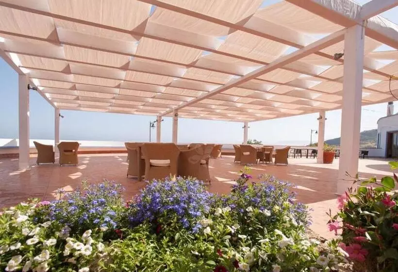 Отель Lh Pedraladda Resort