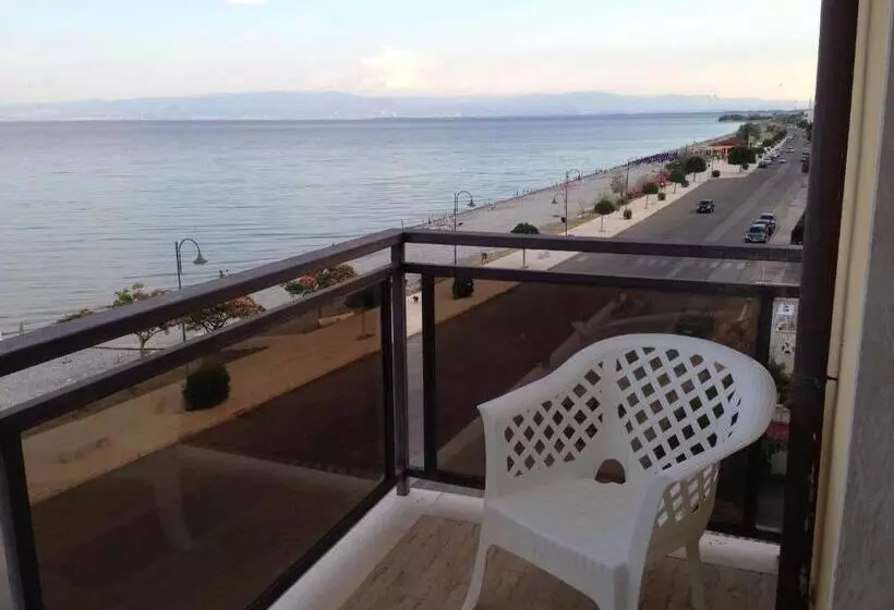 ホテル Ristorante Stellato