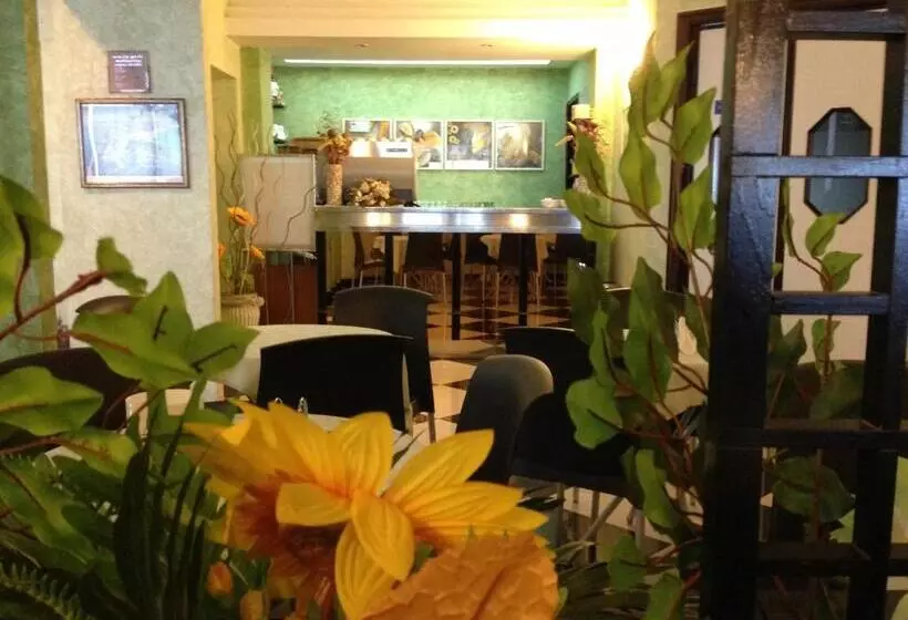 ホテル Ristorante Stellato