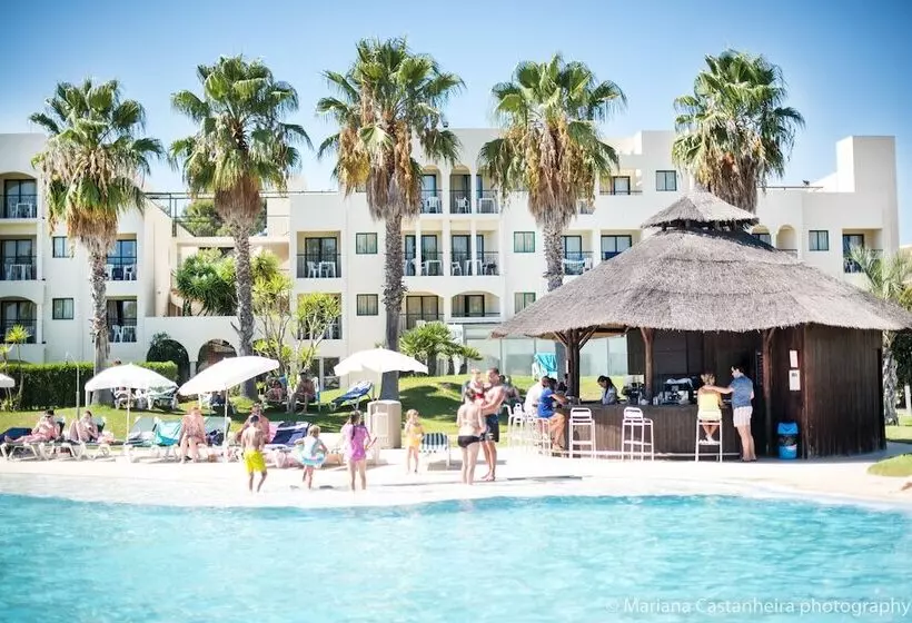 Отель The Navigator - Palm Oasis Alvor - All Inclusive