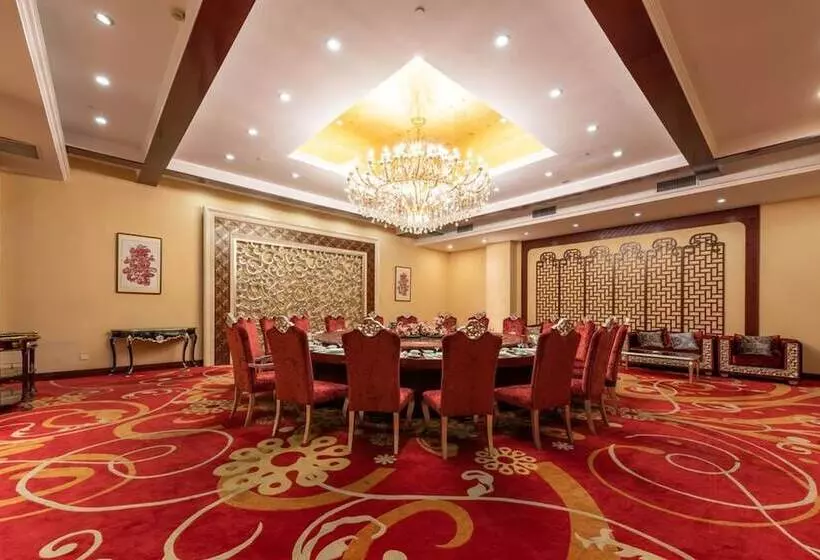 Отель Yunzen Century