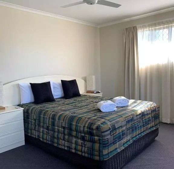 هتل Biloela Palms Motor Inn