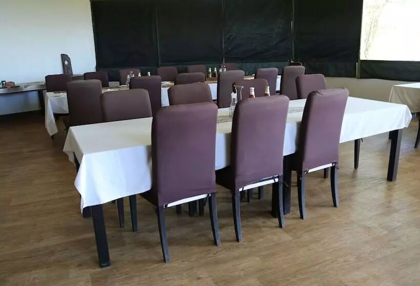 ホテル Ngorongoro Wild Camps