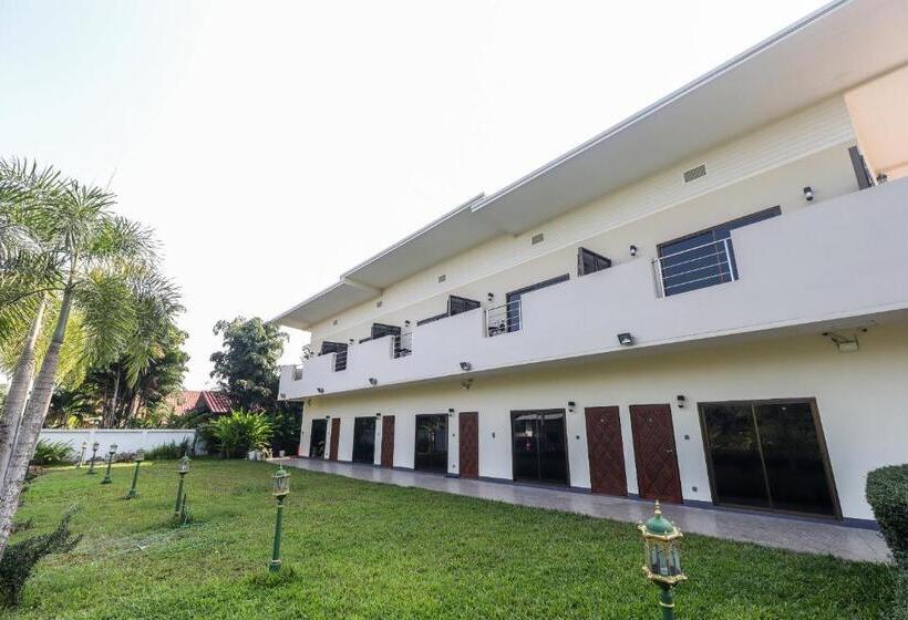 فندق Relax Garden House