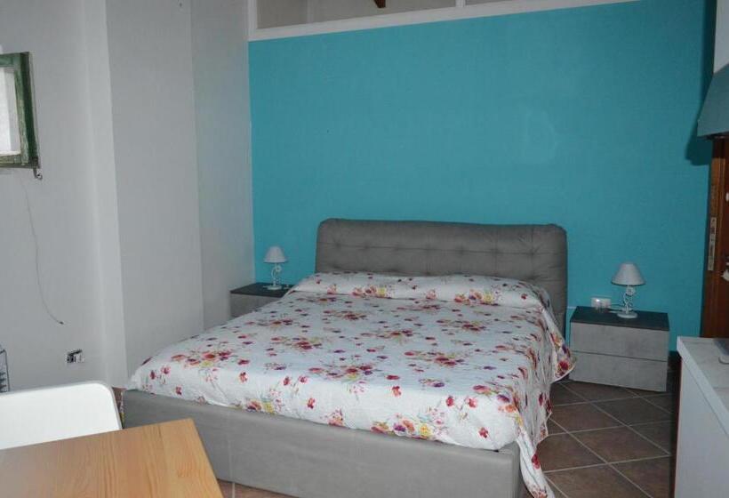 B&b Don Peppe  Don Ilario