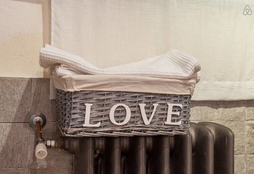 Bed and Breakfast Suite Torre Del Colle