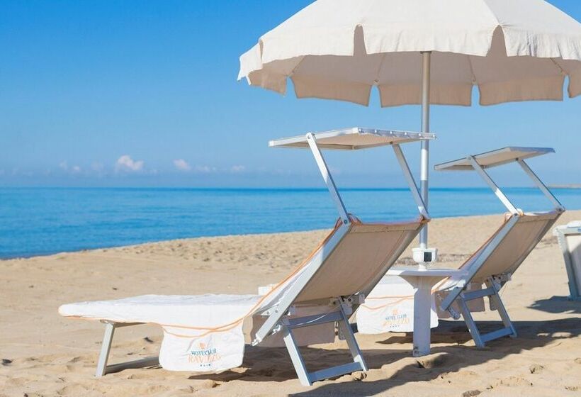 Отель Club Ravezzo