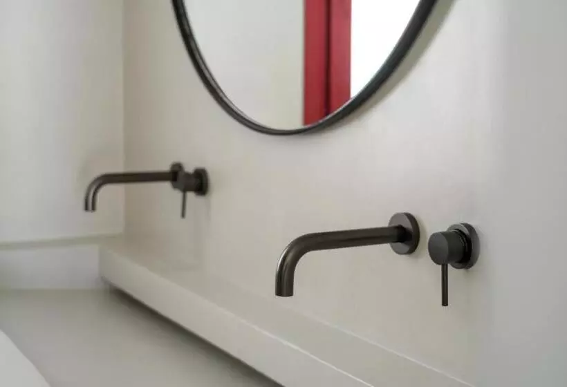 Hotelli Potnia Theron Suites