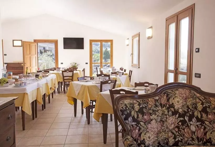 هتل روستایی Azienda Agrituristica Benza