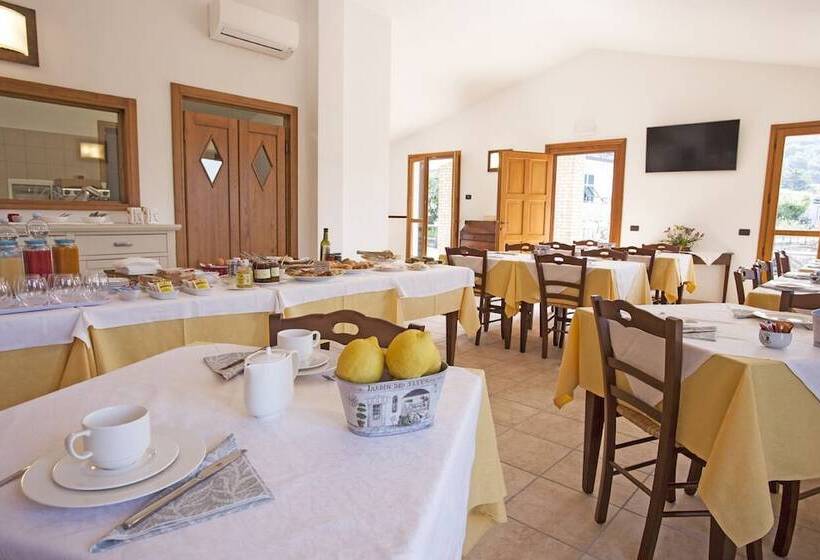 בית מלון כפרי Azienda Agrituristica Benza