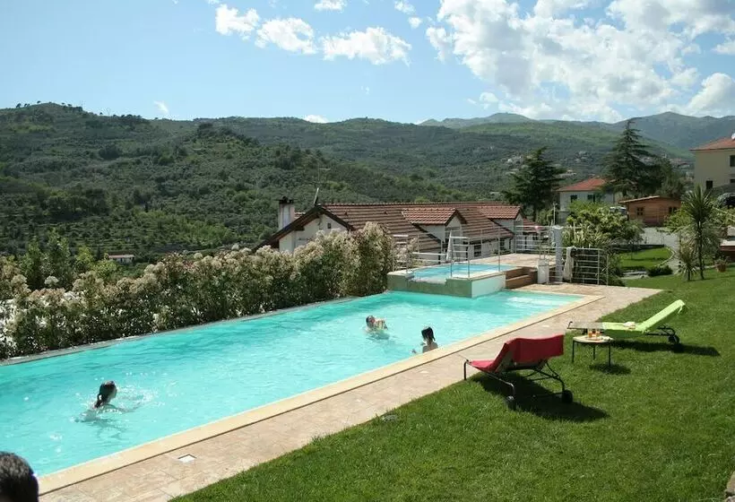 هتل روستایی Azienda Agrituristica Benza