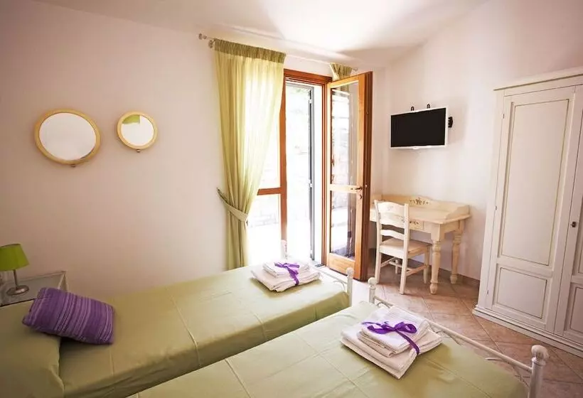 هتل روستایی Azienda Agrituristica Benza