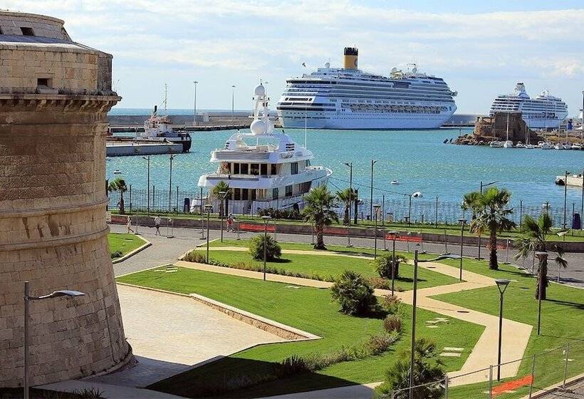 تختخواب و صبحانه Bb Homeitaly Civitavecchia