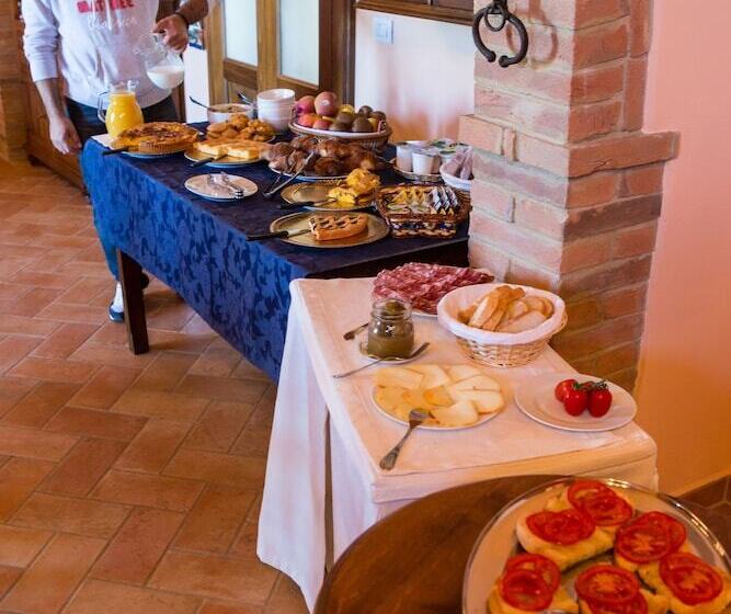 교외 호텔 Agriturismo Poggio Tobruk