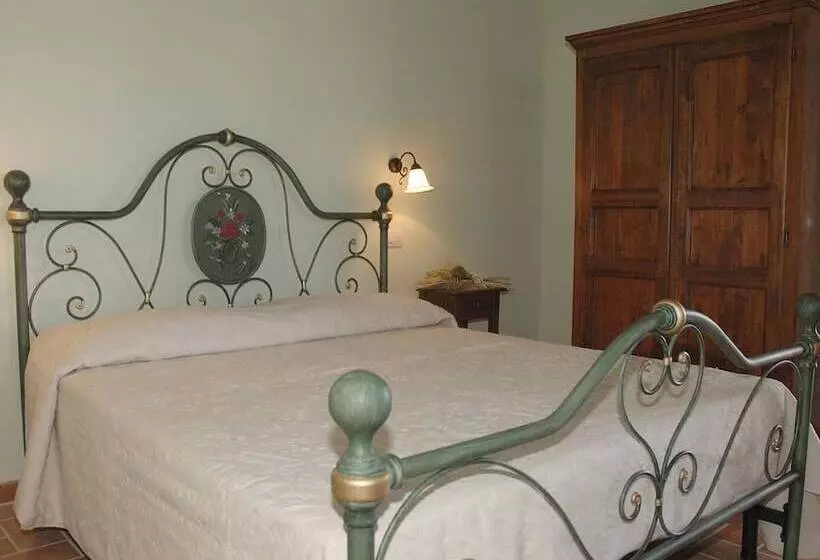 Maaseutuhotelli Agriturismo Poggio Tobruk