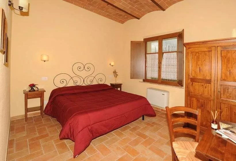 Maaseutuhotelli Agriturismo Poggio Tobruk