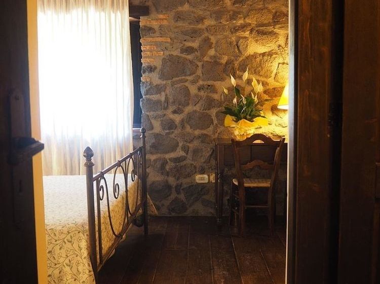 בית מלון כפרי Le Cisterne Dell'etna