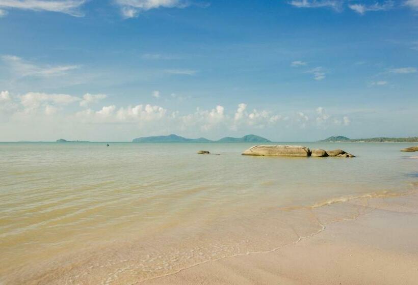 Banburee Resort And Spa