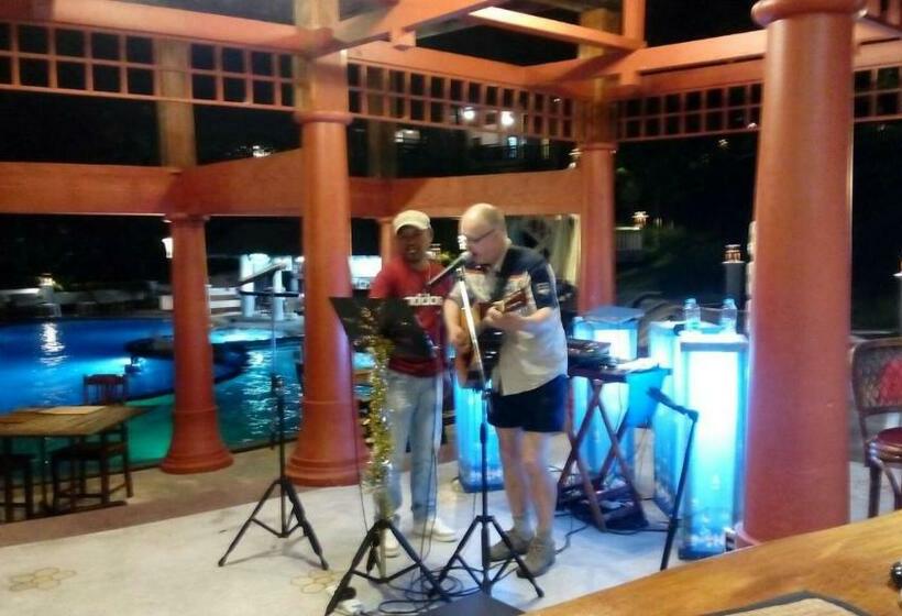 Banburee Resort And Spa