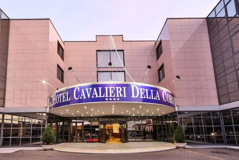 ホテル Best Western Cavalieri Della Corona