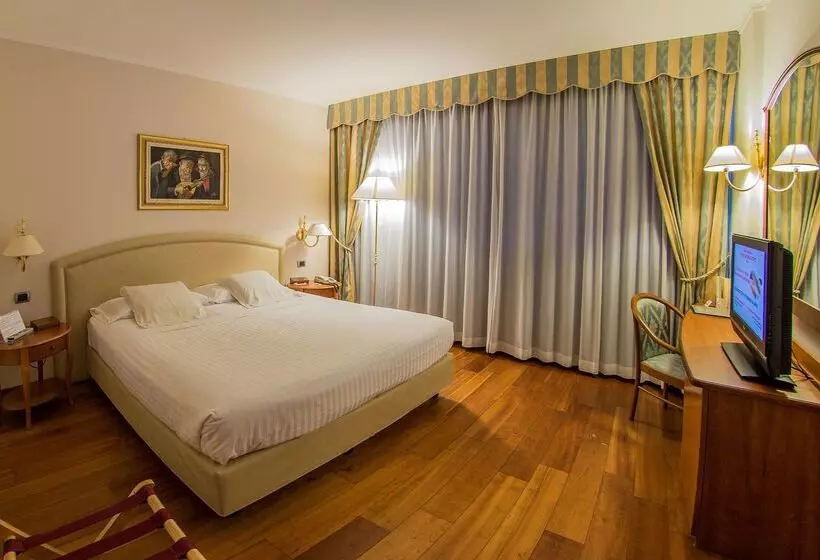 Best Western Hotel Globus City