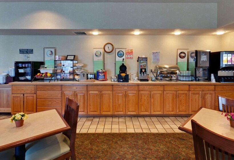 فندق Country Inn & Suites By Radisson, Big Flats , Ny