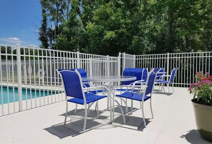 בית מלון כפרי Country Inn & Suites By Radisson, Jacksonville, Fl