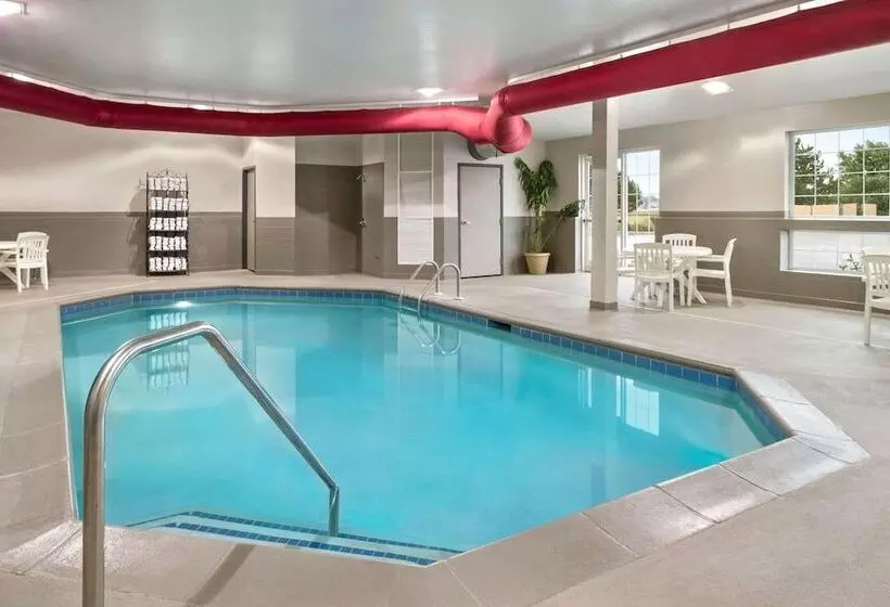 Отель Country Inn & Suites By Radisson, Manteno, Il