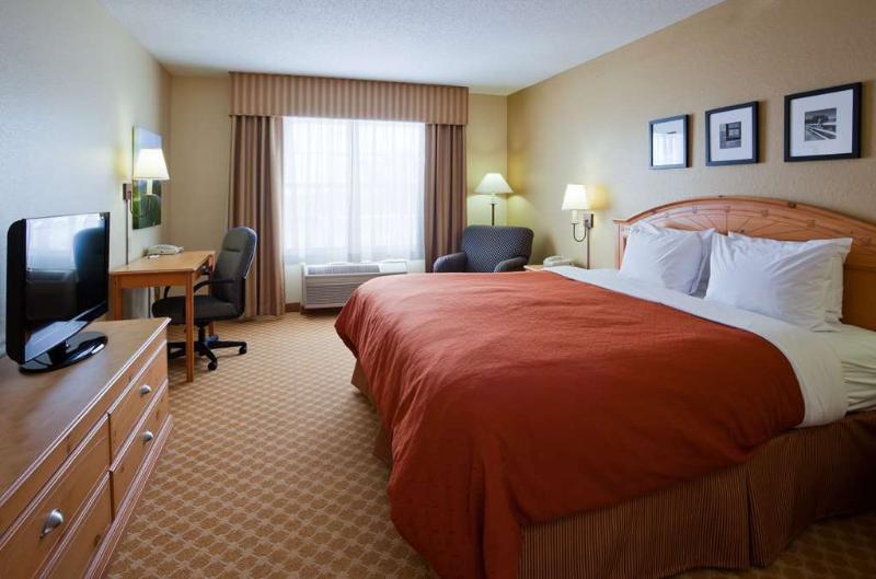 Отель Country Inn & Suites By Radisson, Pella, Ia