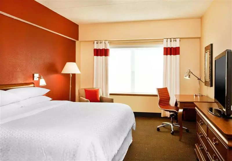 酒店 Four Points By Sheraton Louisville Airport