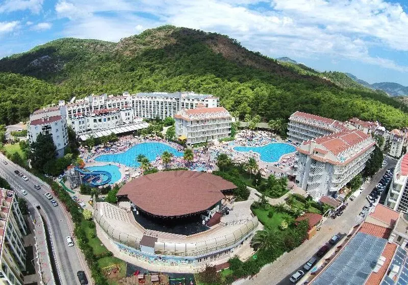 Green Nature Resort & Spa