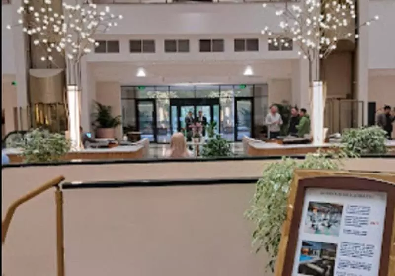 فندق Mövenpick Samarkand