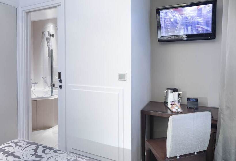 هتل Paris Louvre Opera