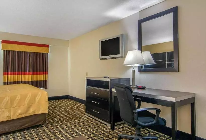Отель Quality Inn & Suites Union City   Atlanta South